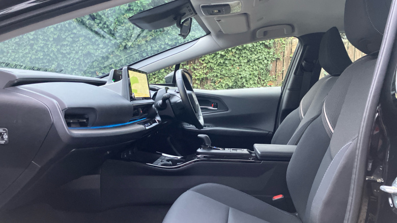 Toyota Prius 2.0 PHEV Design 5dr CVT Hatchback